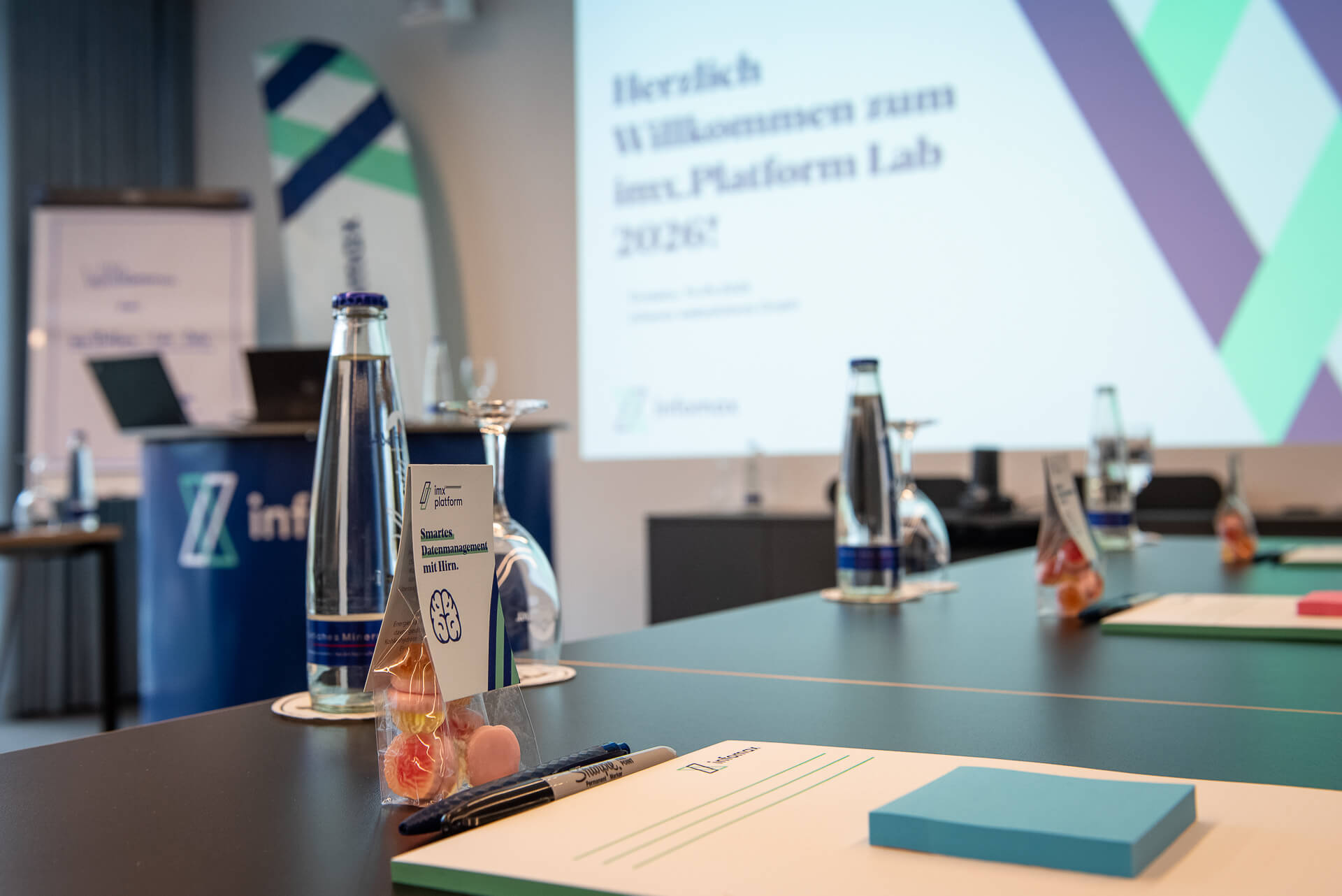  + &copy; Lena Grothe